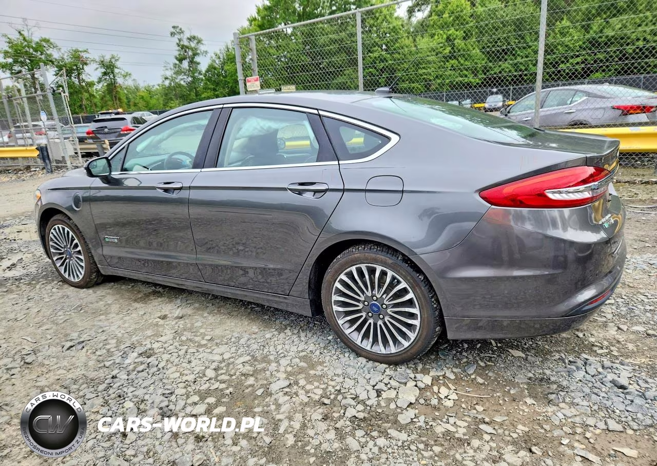 2017 Ford Fusion Se Phev VIN:3FA6P0PU7HR321016 - 2
