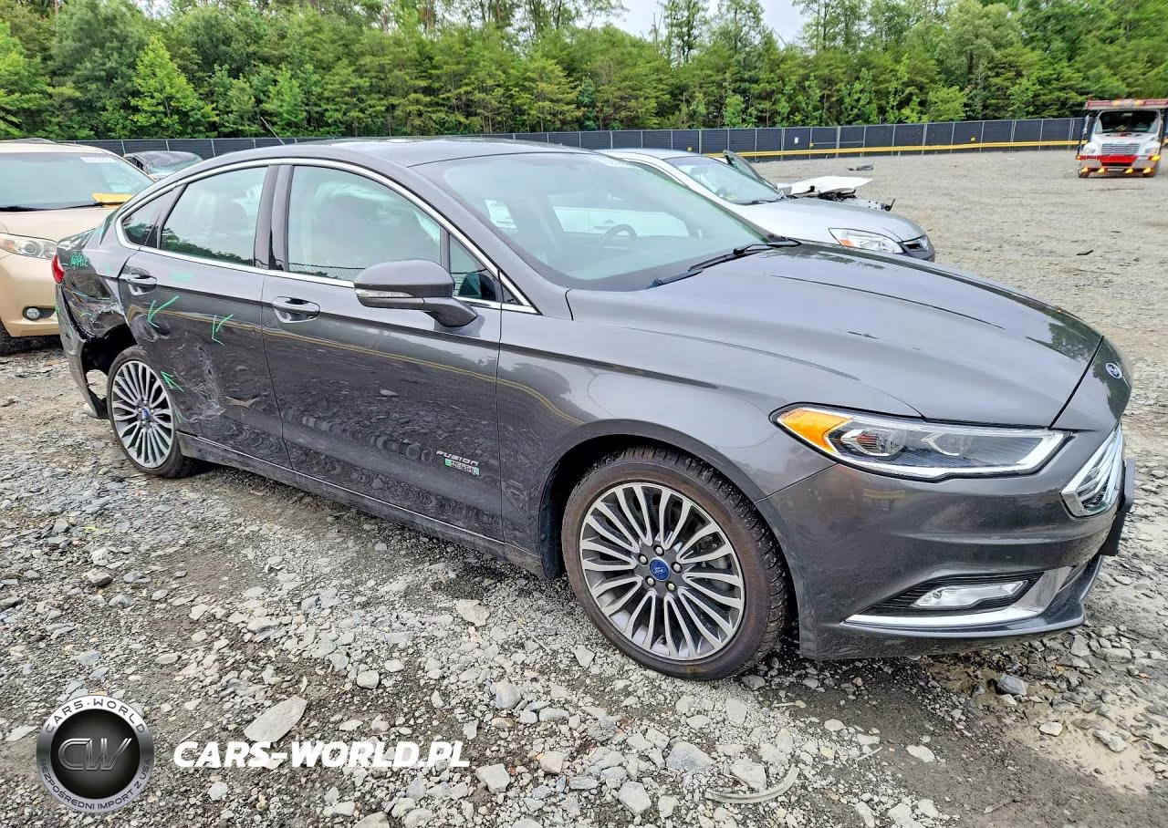 2017 Ford Fusion Se Phev VIN:3FA6P0PU7HR321016 - 4