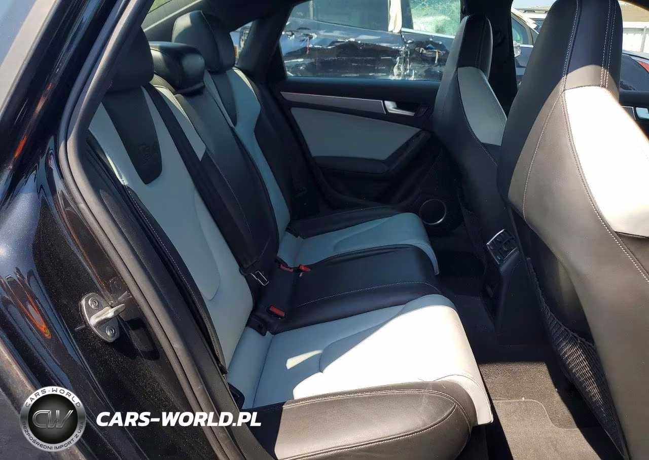 2011 Audi S4 Prestige VIN:WAUKGAFL8BA092321 - 10
