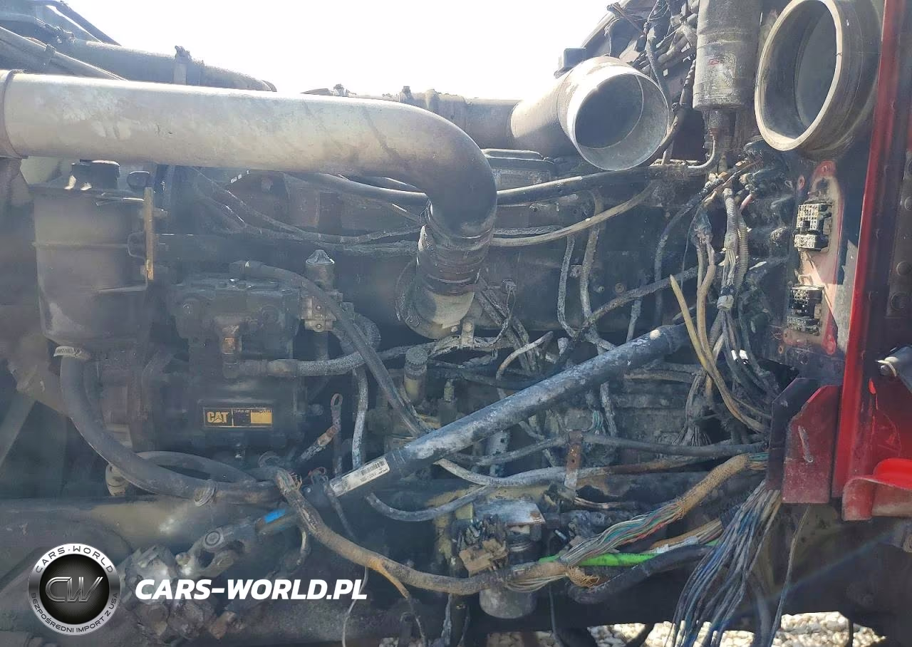 2000 Peterbilt 378 Semi Truck VIN:1XPFDB9X4YD506976 - 9