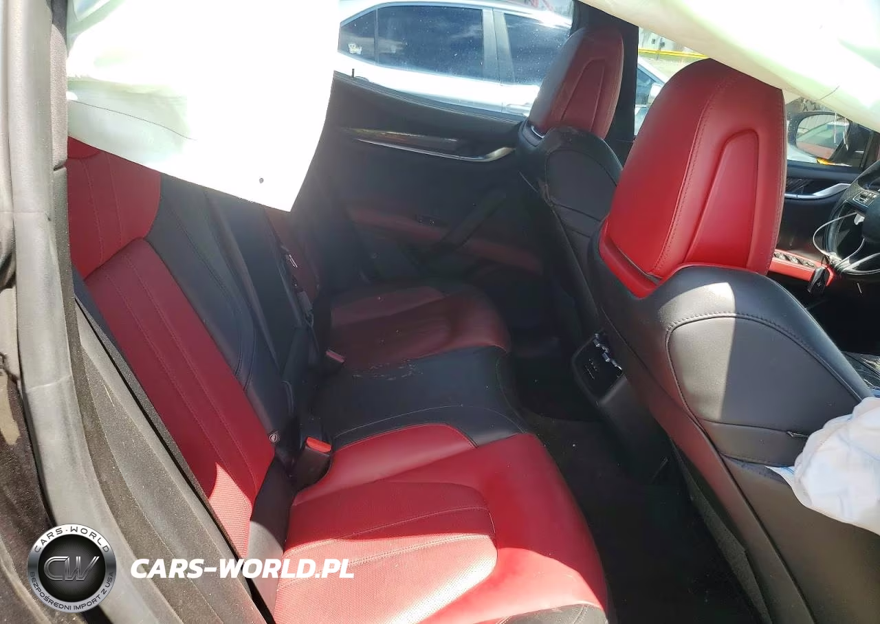 2020 Maserati Ghibli S VIN:ZAM57YTS3L1350374 - 10