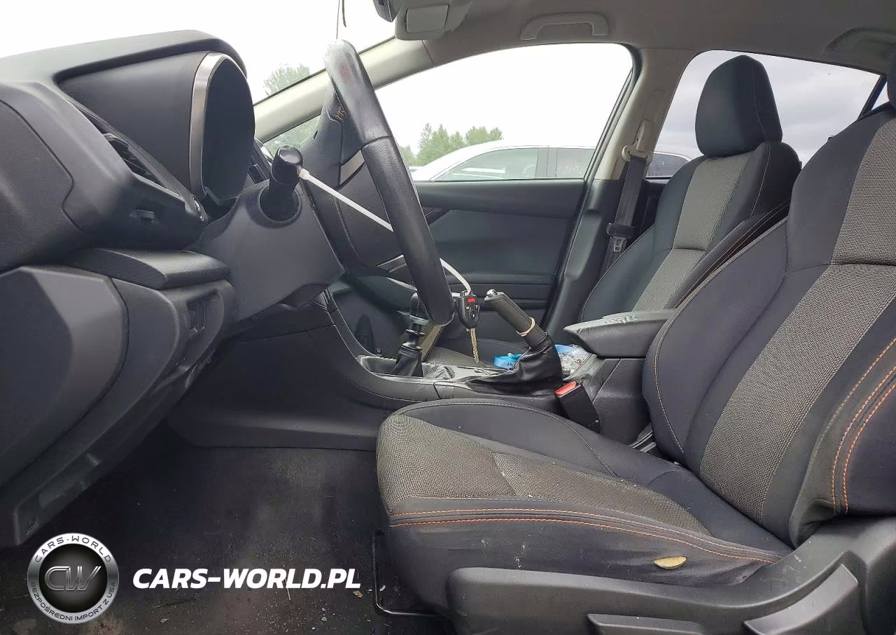 2018 Subaru Crosstrek Premium VIN:JF2GTABC3JG217703 - 7