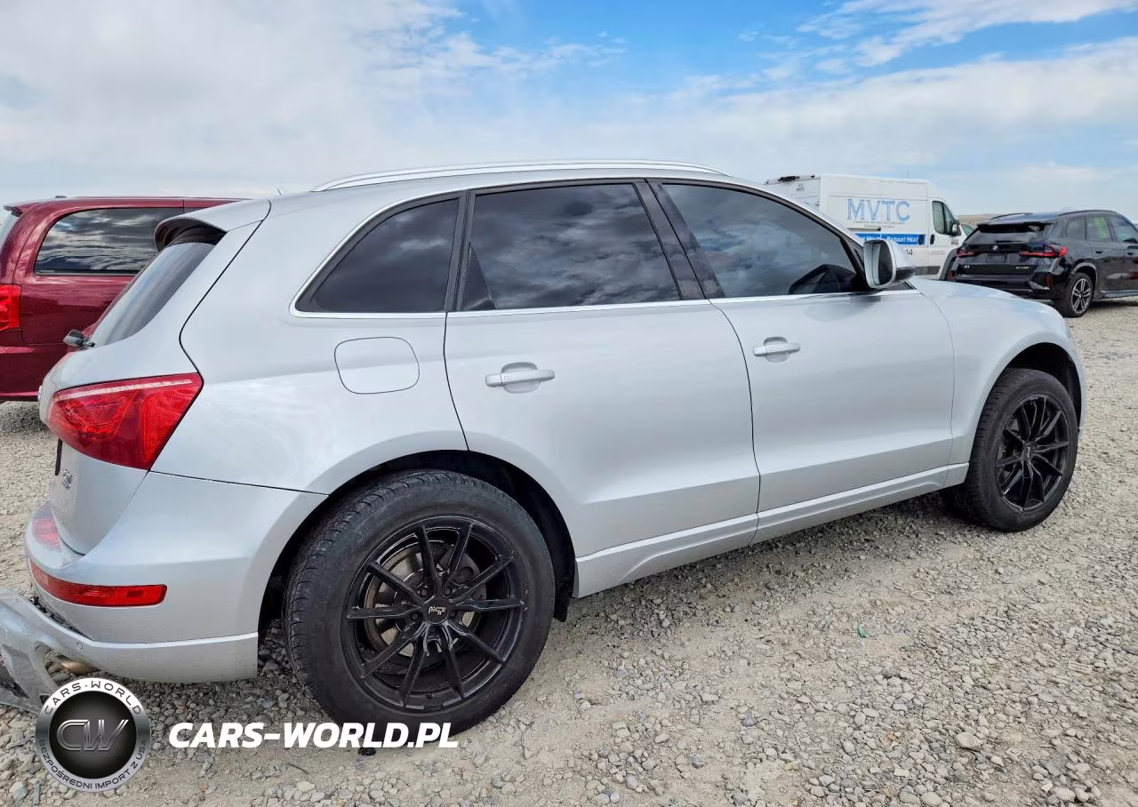 2012 Audi Q5 Premium Plus VIN:WA1LFAFP4CA038863 - 3