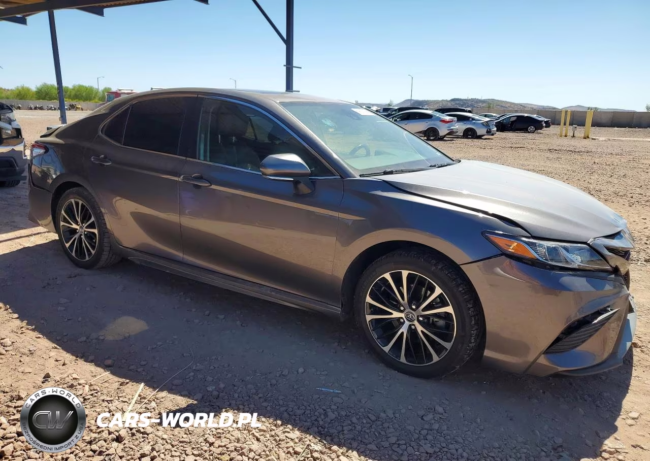 2019 Toyota Camry Se VIN:4T1B11HK3KU708395 - 4
