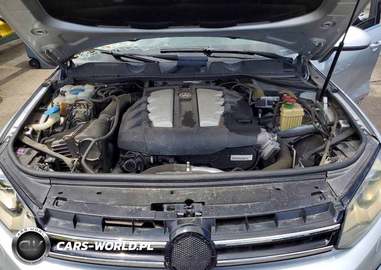 2012 Volkswagen Touareg V6 Tdi VIN:WVGFK9BP7CD001805 - 11