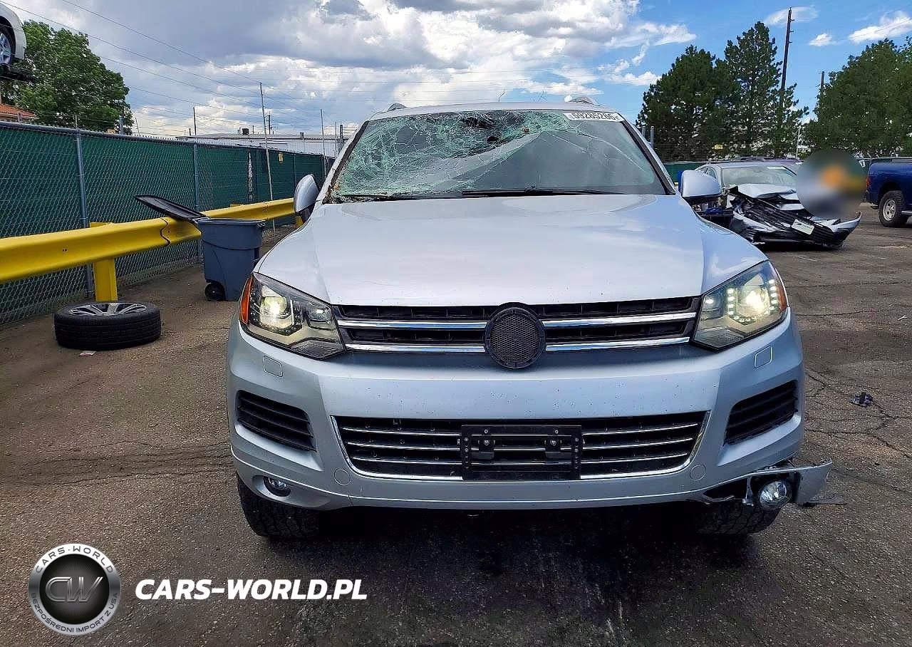 2012 Volkswagen Touareg V6 Tdi VIN:WVGFK9BP7CD001805 - 5