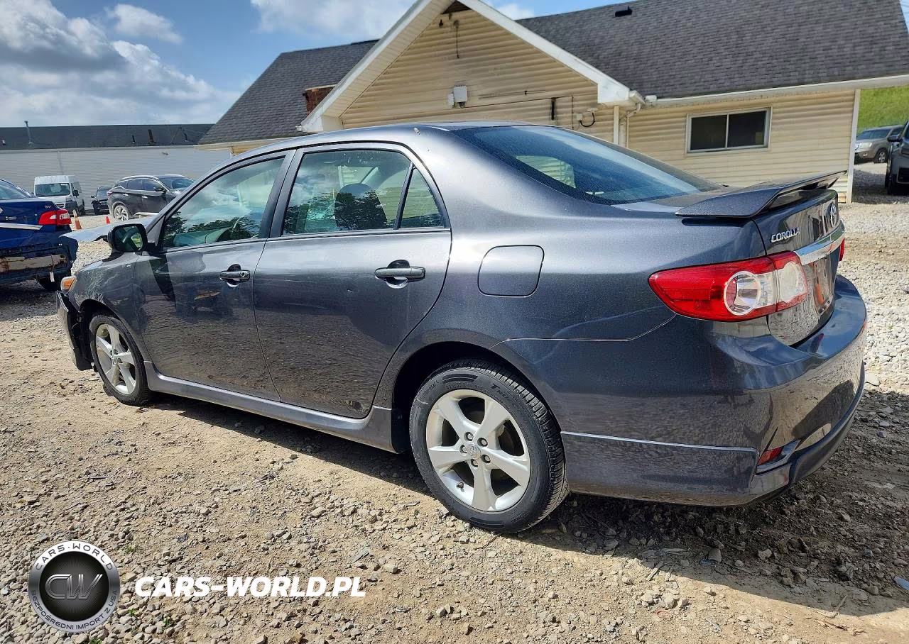 2013 Toyota Corolla S VIN:2T1BU4EE7DC978208 - 2