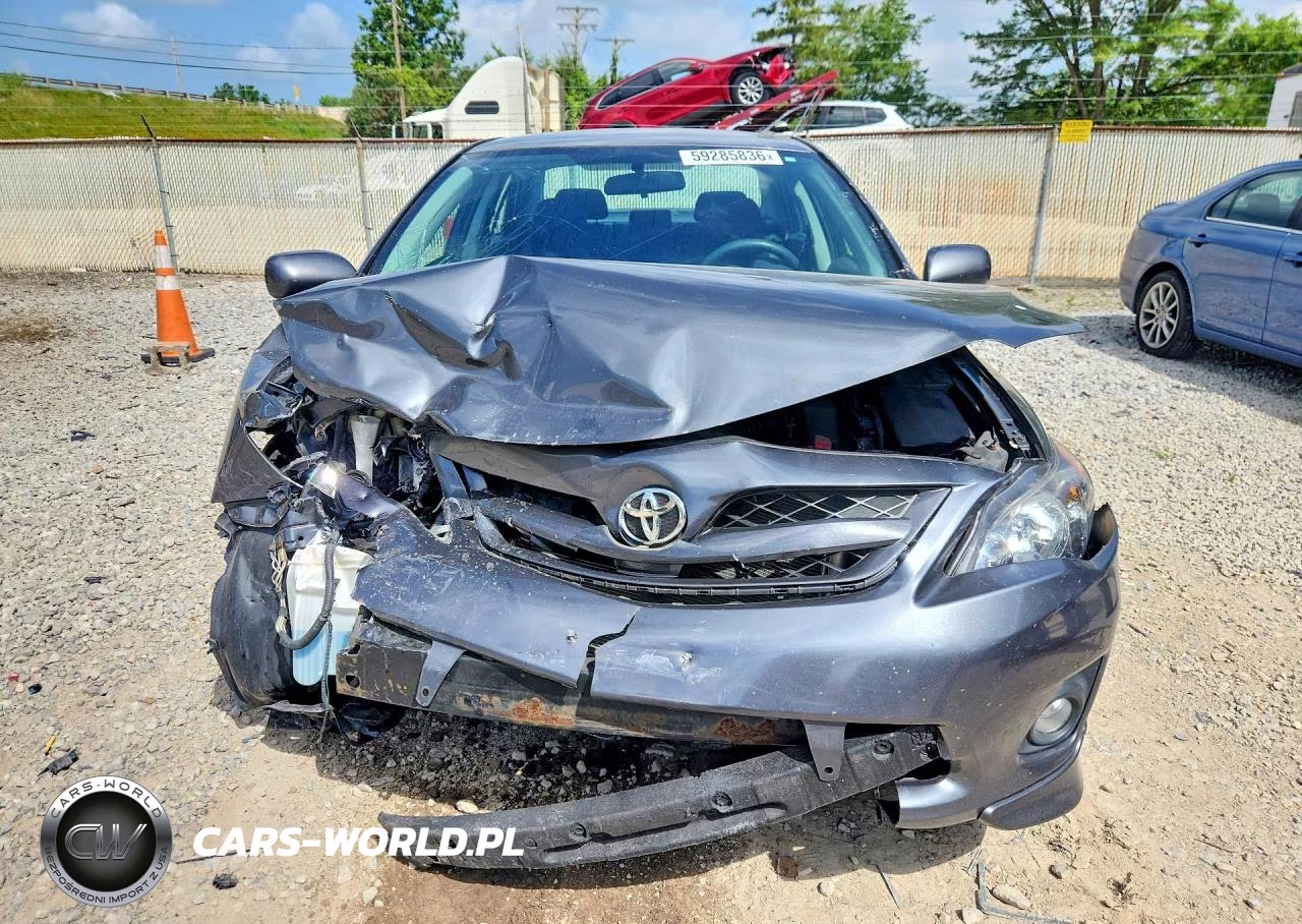 2013 Toyota Corolla S VIN:2T1BU4EE7DC978208 - 5