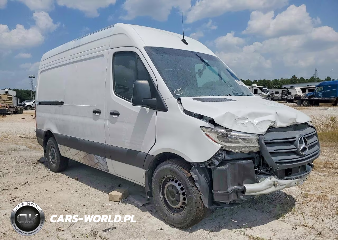 2024 Mercedes-Benz Sprinter 2500 VIN:W1Y4NBHYXRT180071 - 4