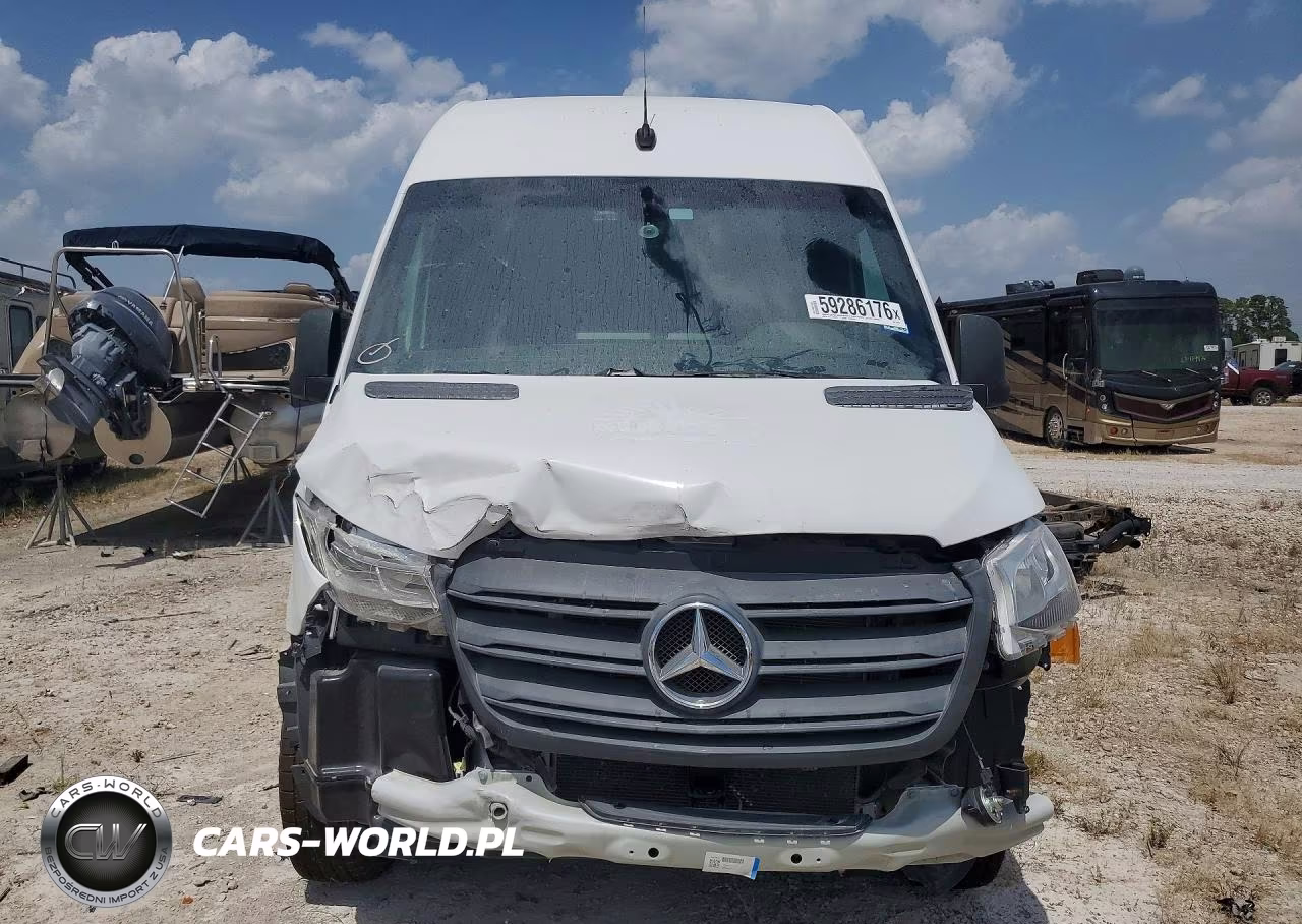 2024 Mercedes-Benz Sprinter 2500 VIN:W1Y4NBHYXRT180071 - 5
