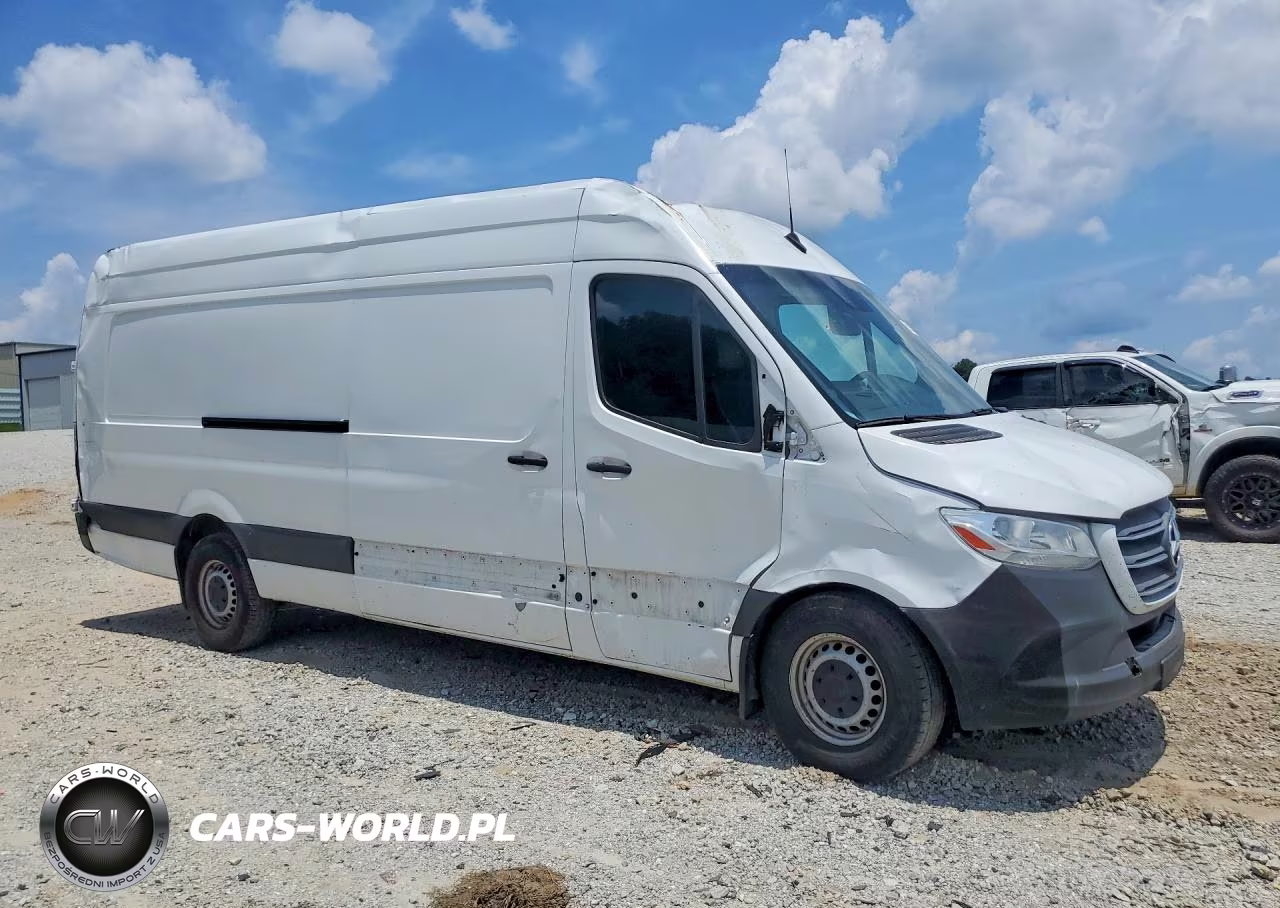 2022 Mercedes Benz Sprinter 2500 VIN:W1Y4DDHY8NT082987 - 4
