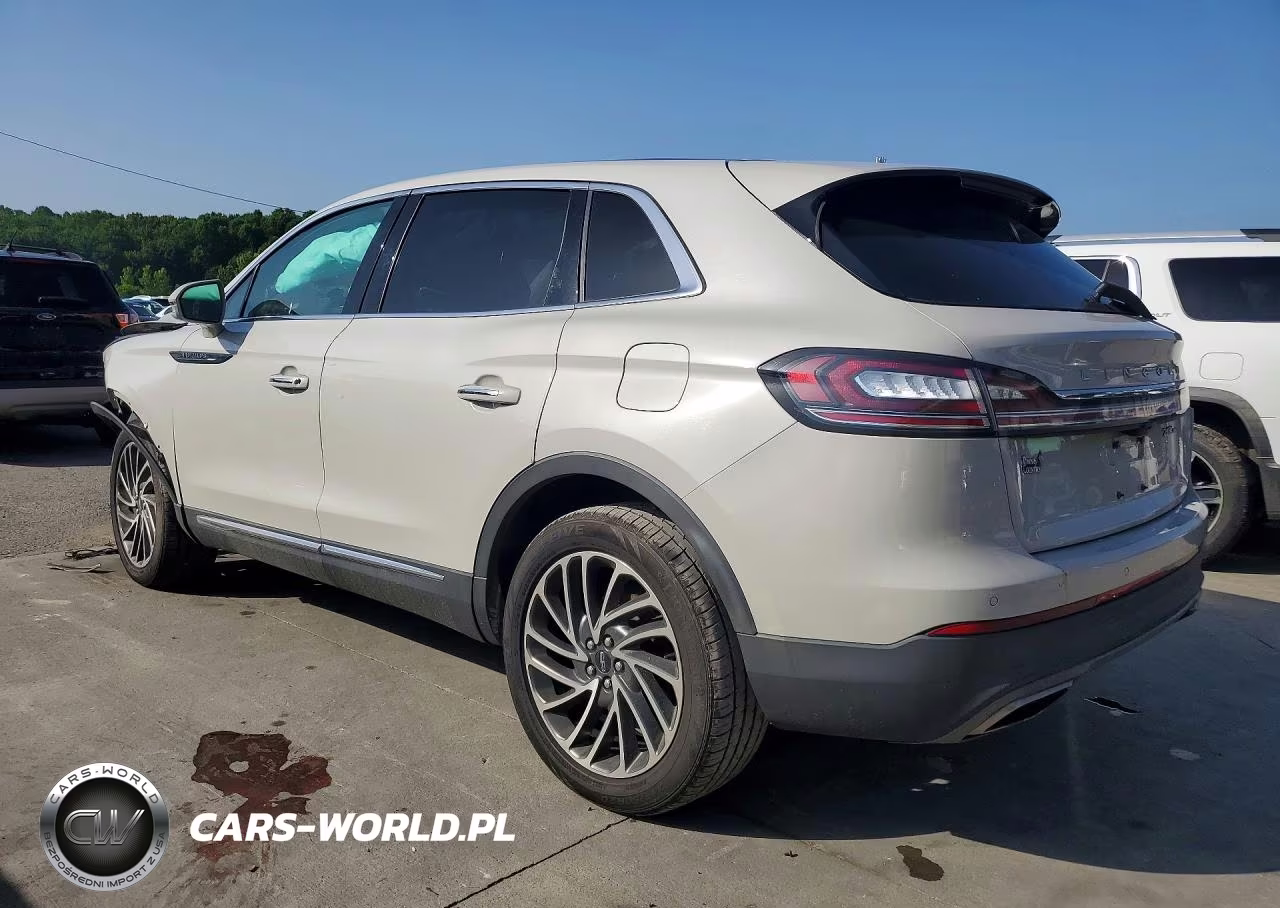 2020 Lincoln Nautilus Reserve VIN:2LMPJ8K92LBL27900 - 2