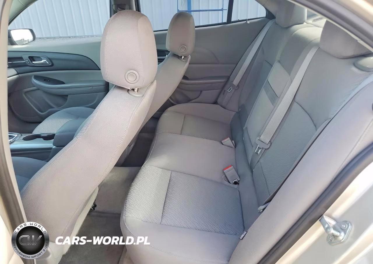 2013 Chevrolet Malibu Ls VIN:1G11B5SA4DF192181 - 10