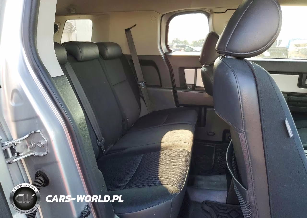 2008 Toyota Fj Cruiser Base VIN:JTEBU11F280106480 - 11