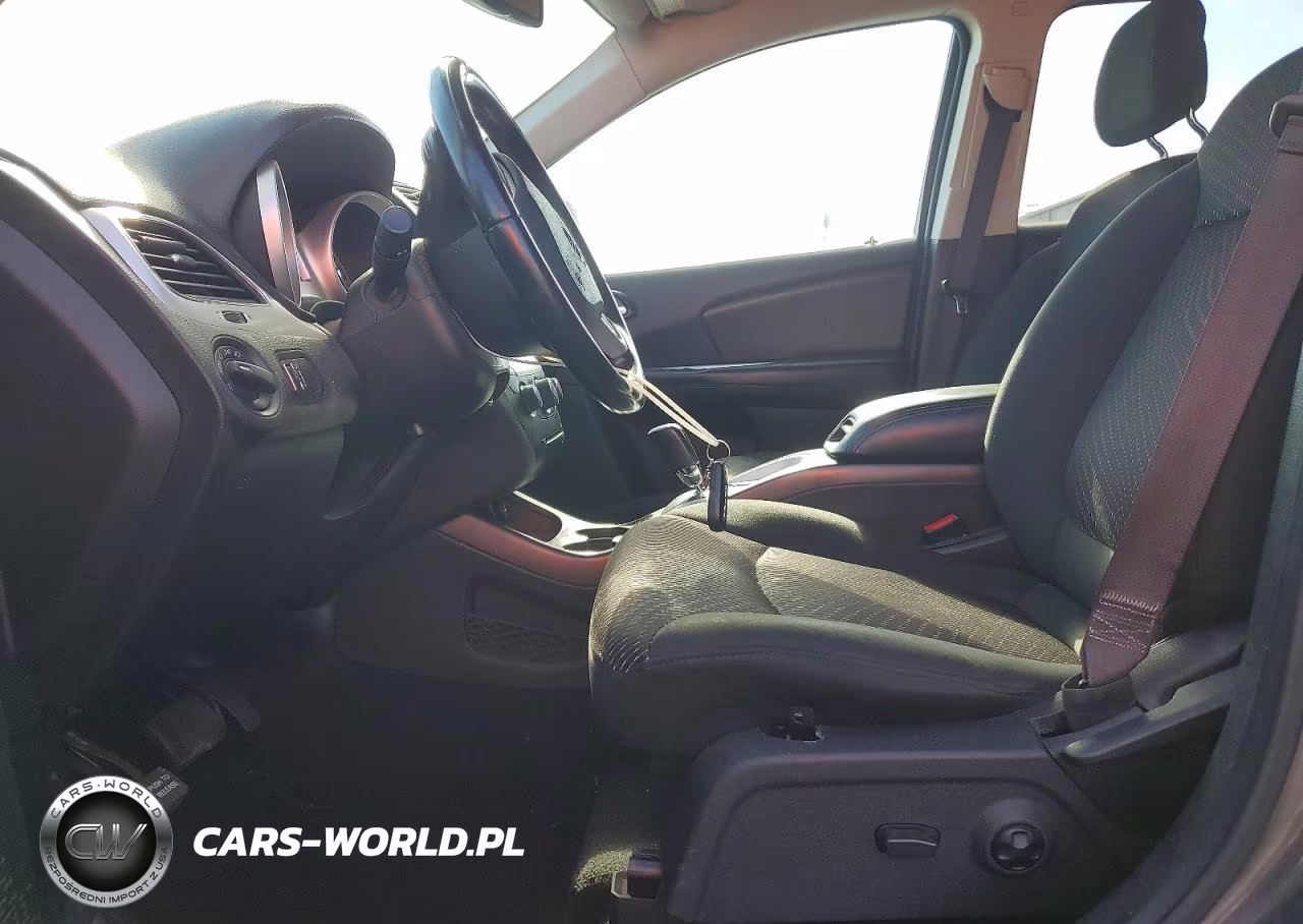 2020 Dodge Journey Se VIN:3C4PDCABXLT279677 - 7