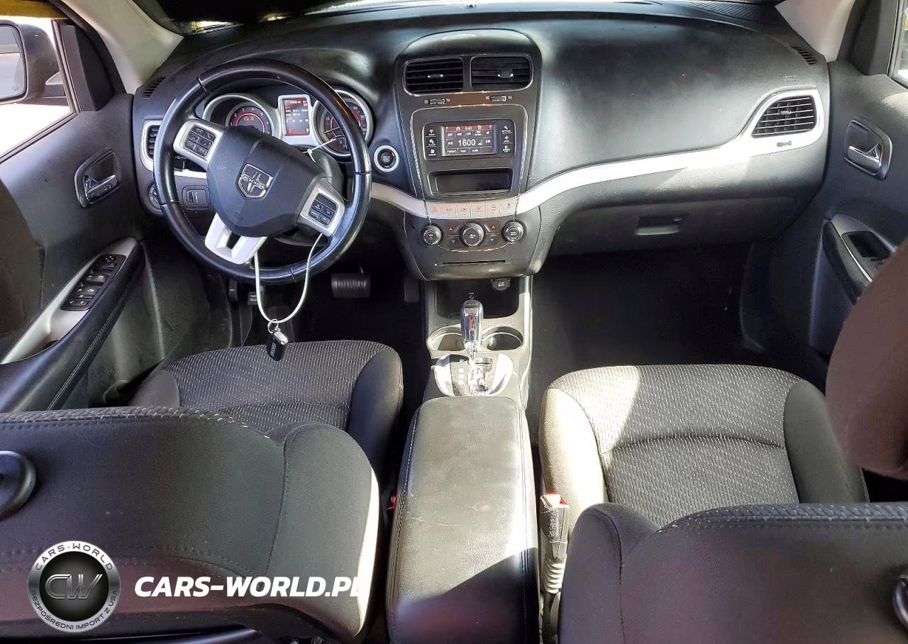 2020 Dodge Journey Se VIN:3C4PDCABXLT279677 - 8
