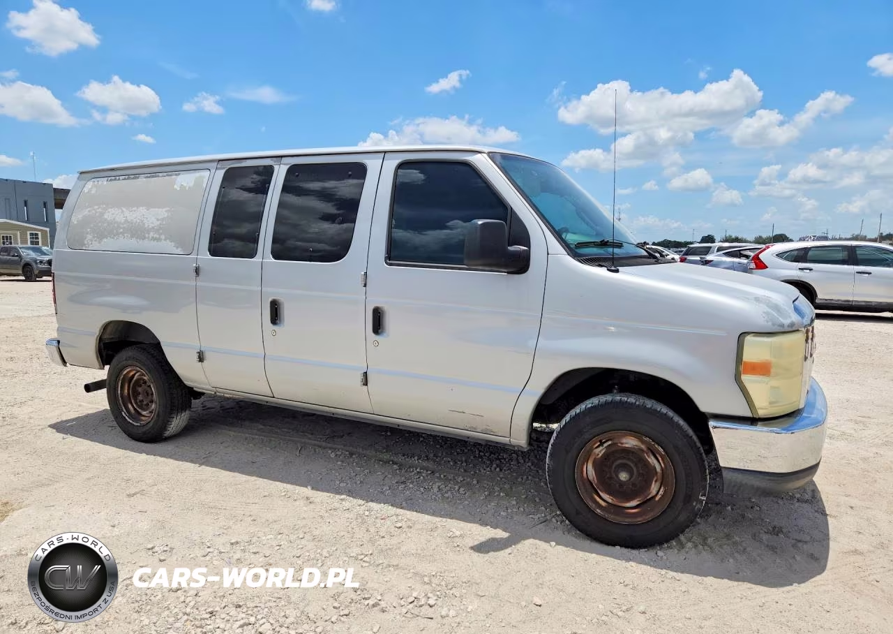 2009 Ford Econoline E350 Super Duty Wagon VIN:1FBNE31LX9DA56443 - 4