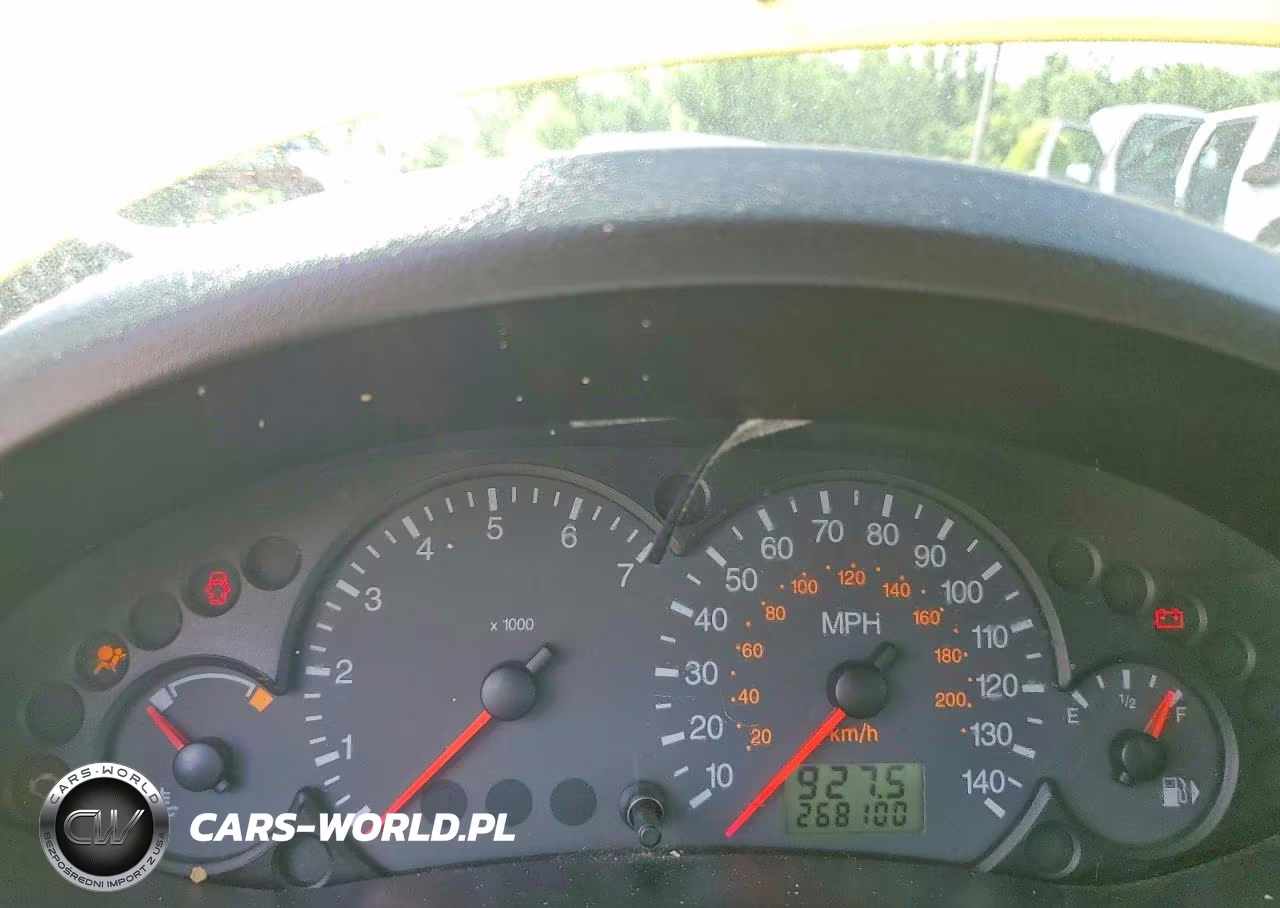 2006 Ford Focus Zx5 VIN:1FAFP37NX6W236420 - 9