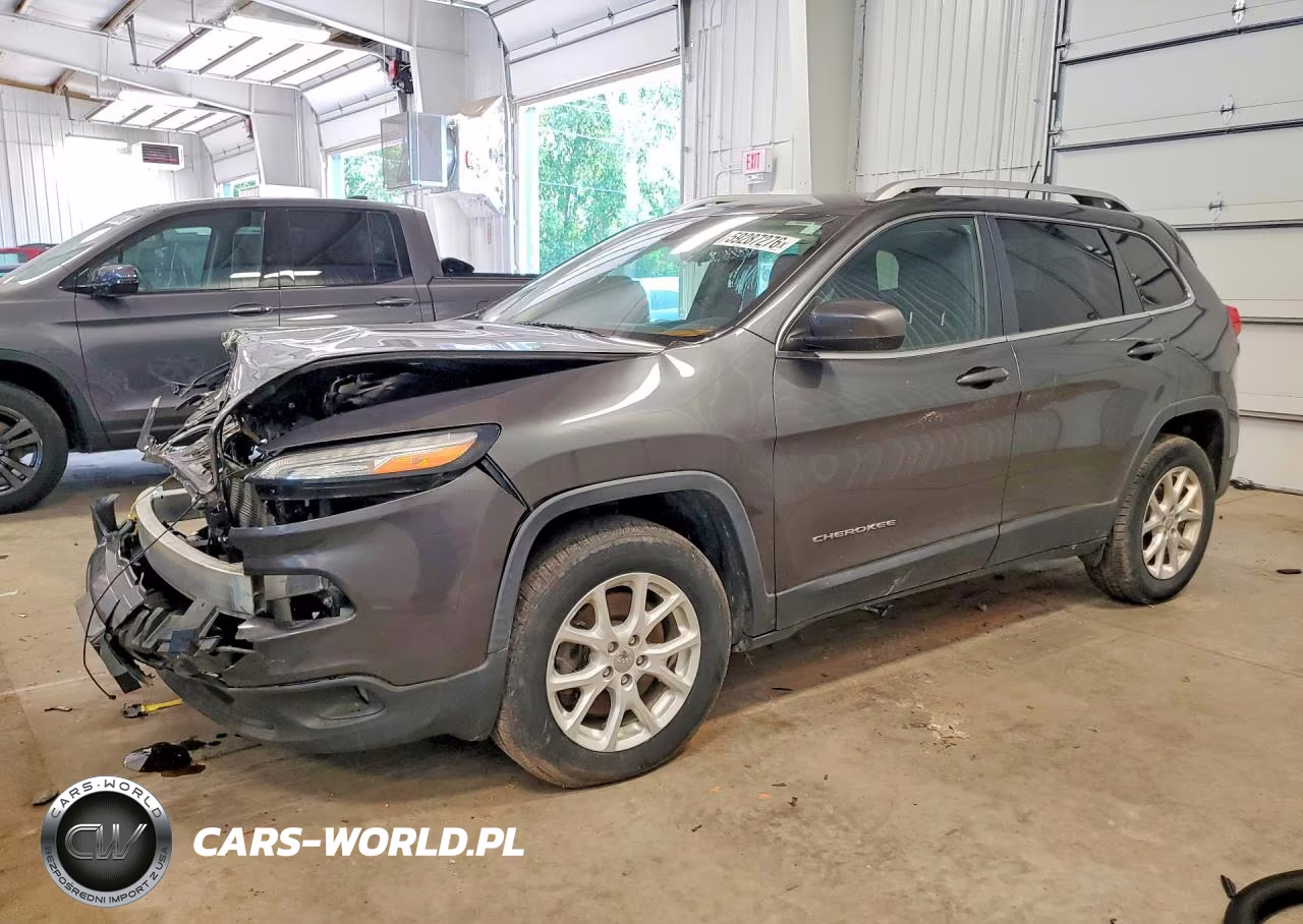 2016 Jeep Cherokee Latitude – zdjęcie 1 z 14