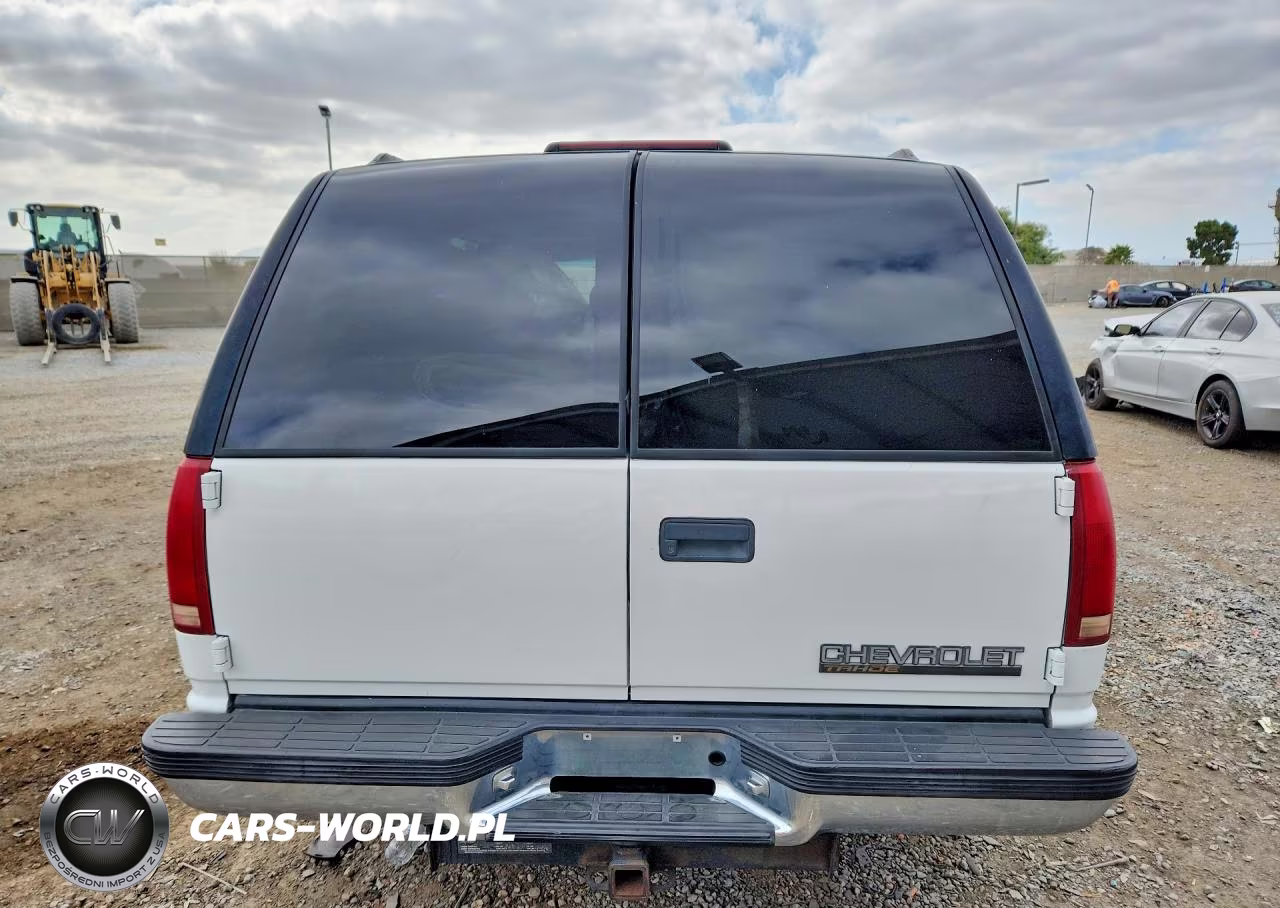 1999 Chevrolet Tahoe K1500 VIN:1GNEK13R8XJ536612 - 6