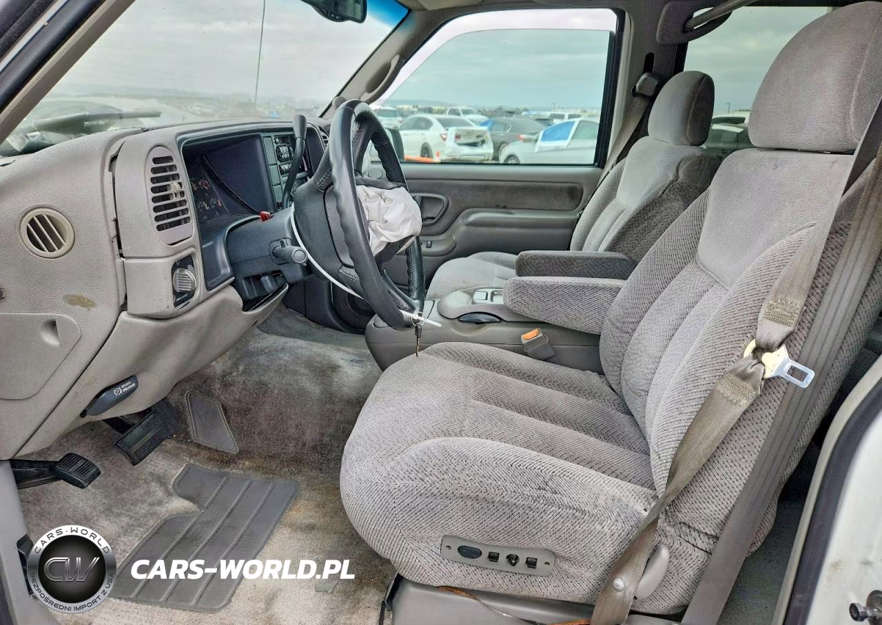 1999 Chevrolet Tahoe K1500 VIN:1GNEK13R8XJ536612 - 7