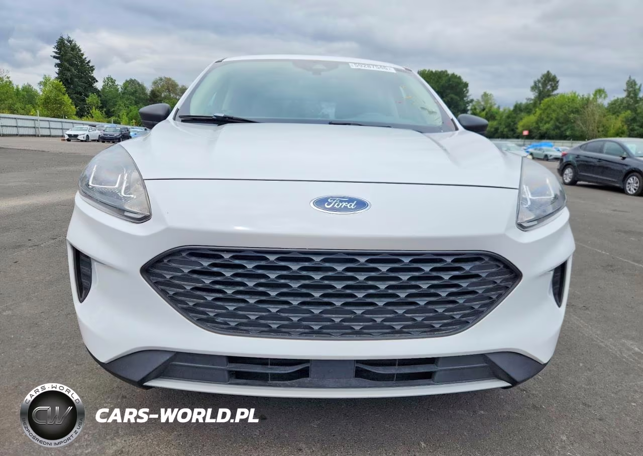 2020 Ford Escape S VIN:1FMCU0F61LUC15179 - 5