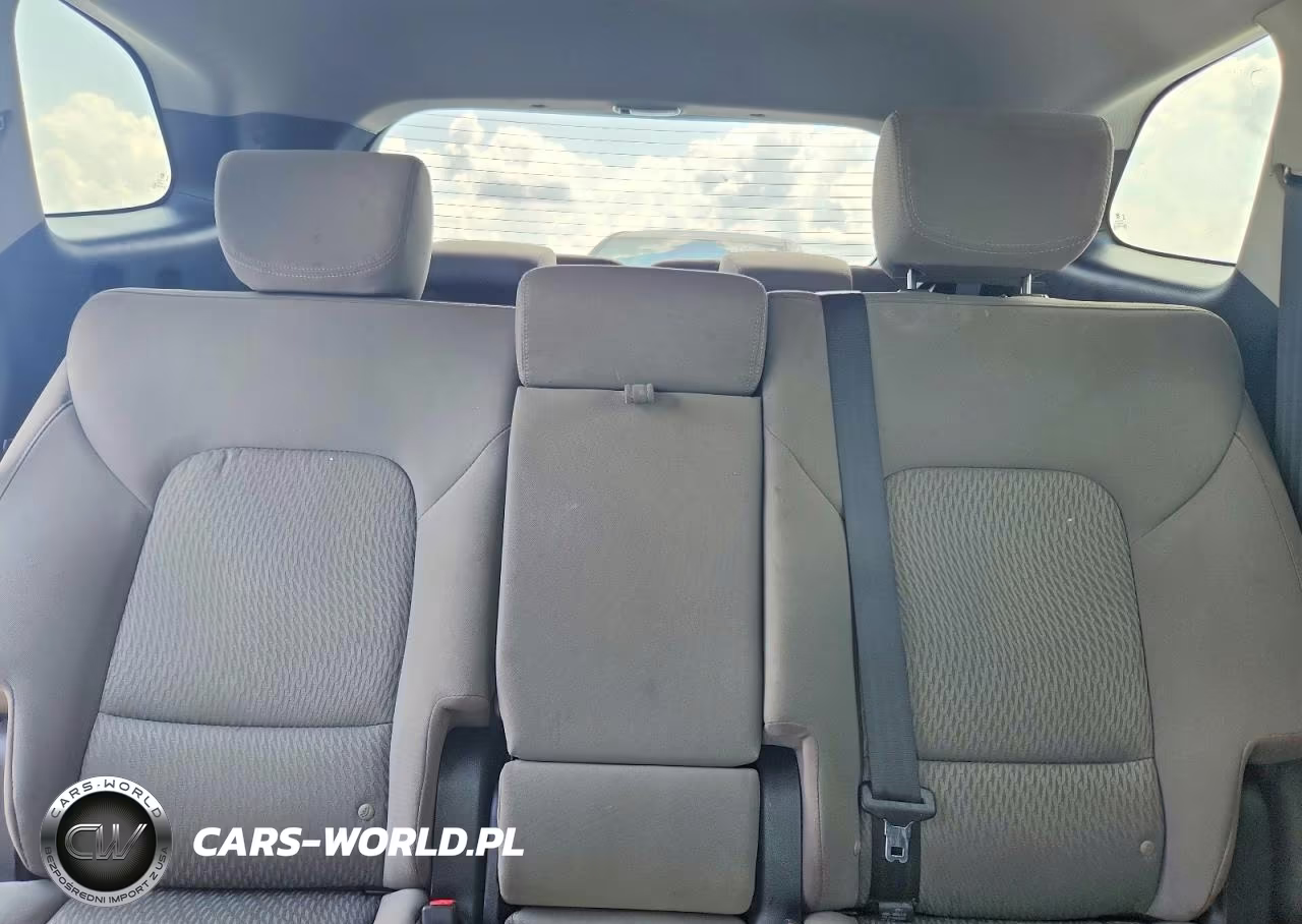 2017 Hyundai Santa Fe Se VIN:KM8SM4HF8HU212447 - 10