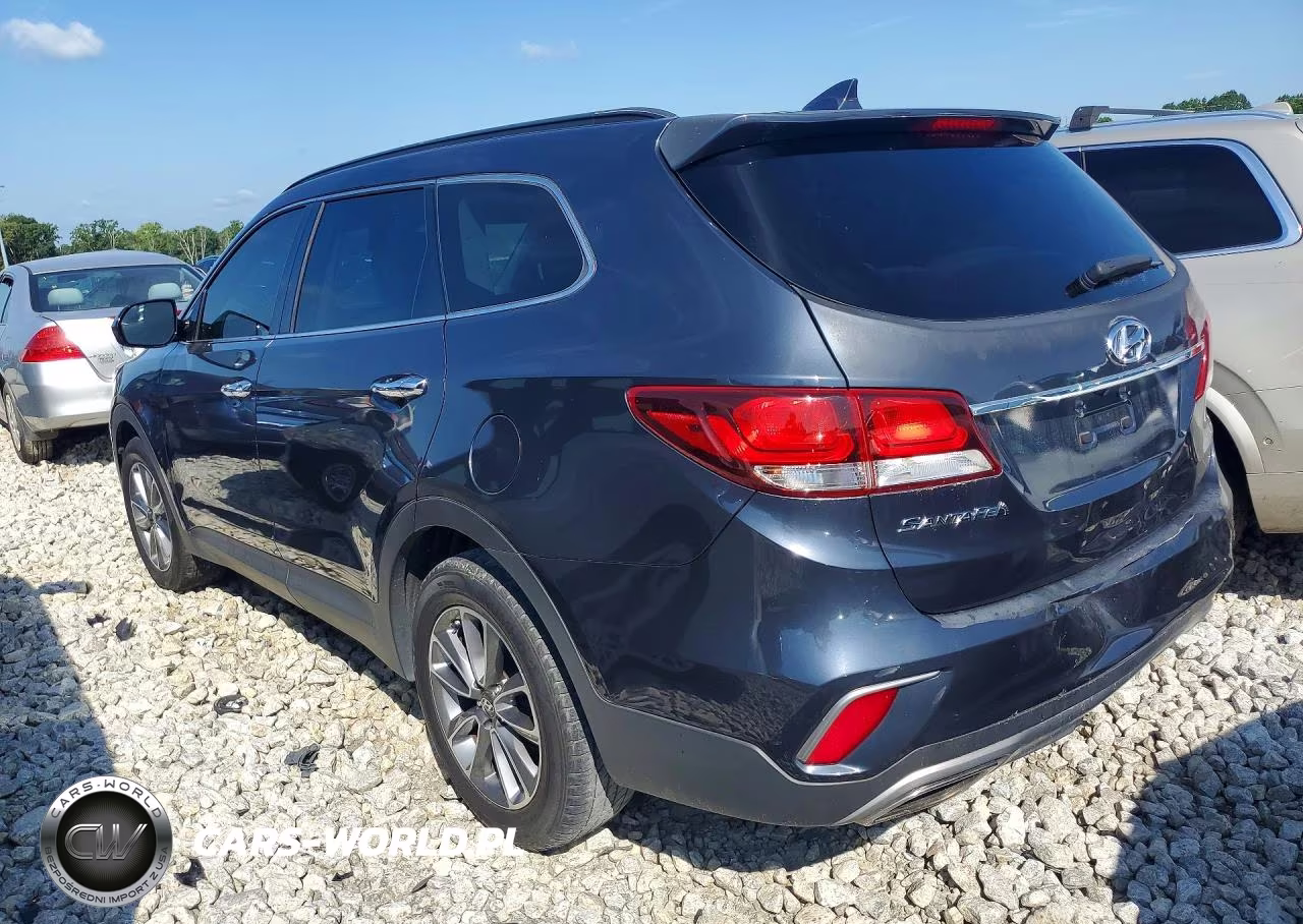 2017 Hyundai Santa Fe Se VIN:KM8SM4HF8HU212447 - 2