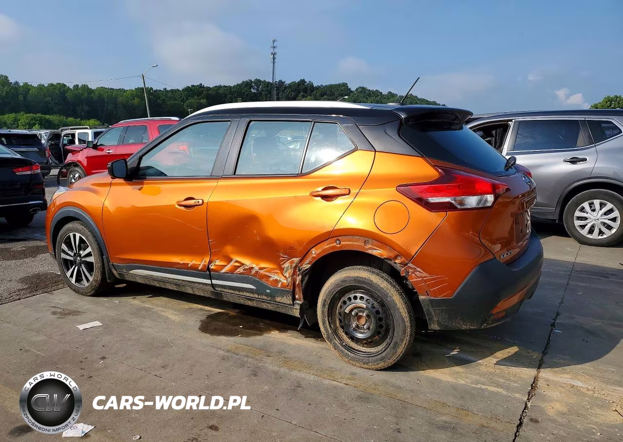 2019 Nissan Kicks Sr VIN:3N1CP5CU7KL518183 - 2
