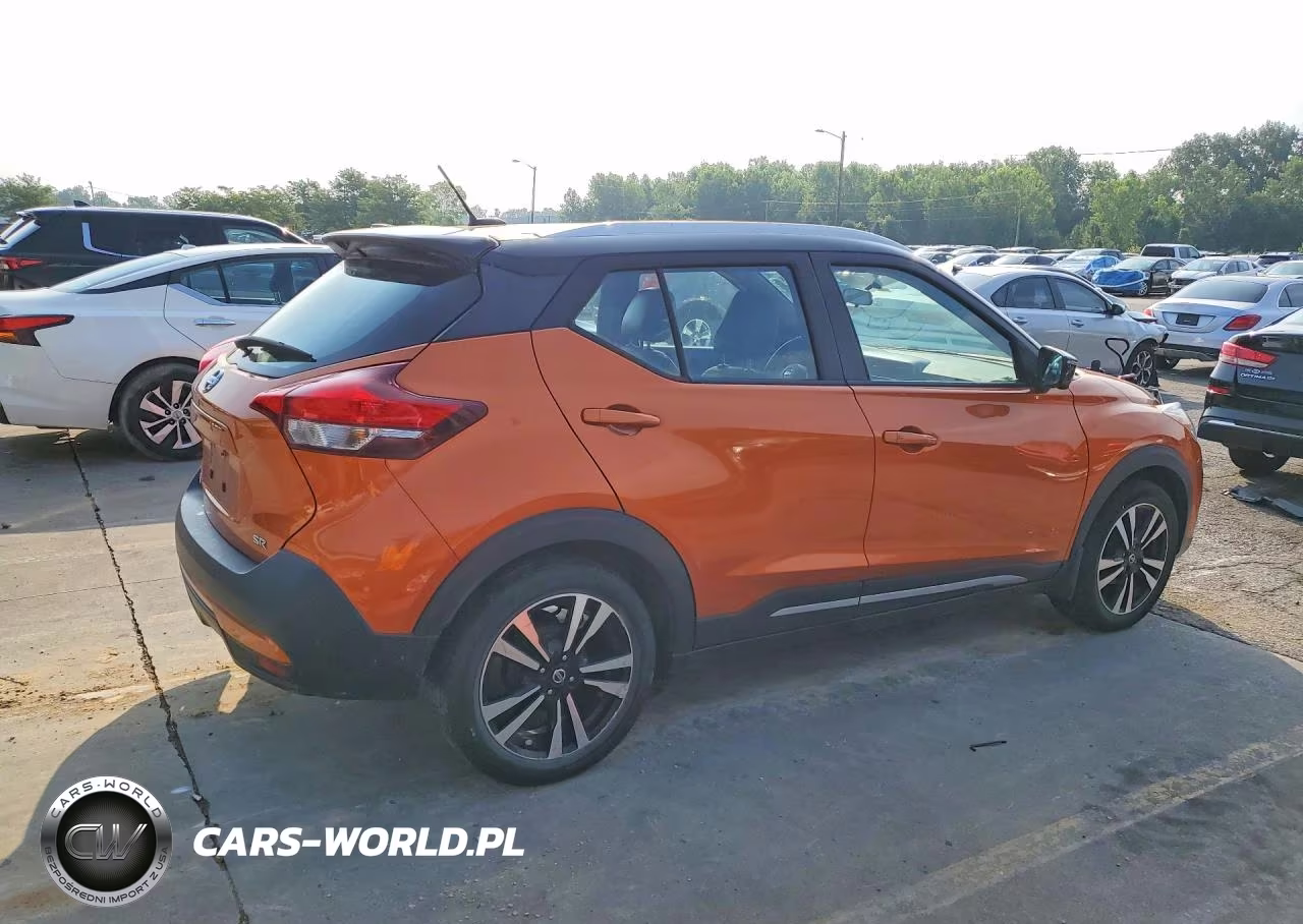 2019 Nissan Kicks Sr VIN:3N1CP5CU7KL518183 - 3