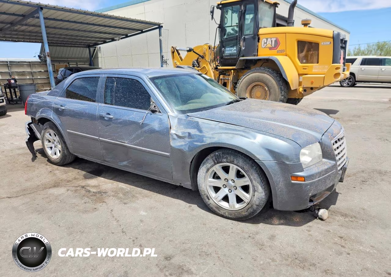 2006 Chrysler 300 Touring VIN:2C3KA53G86H383366 - 4