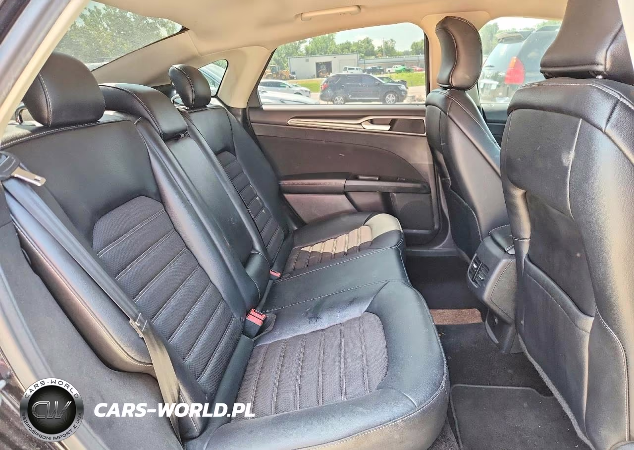 2017 Ford Fusion Se VIN:3FA6P0HD2HR226412 - 10