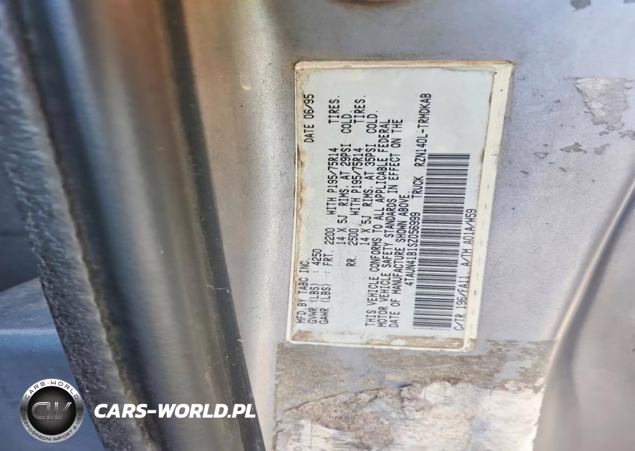 1995 Toyota Tacoma Base VIN:4TAUN41B1SZ056999 - 12