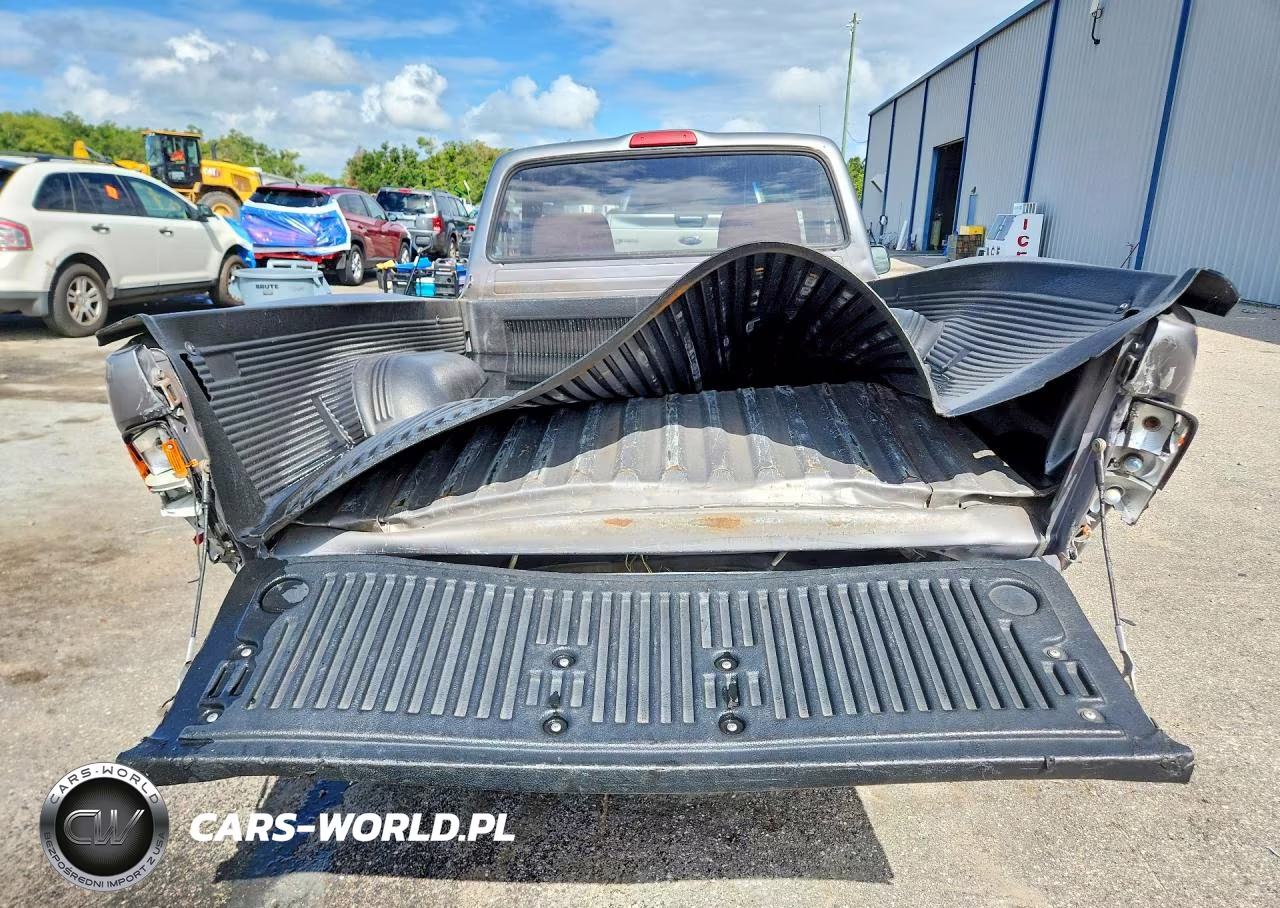 1995 Toyota Tacoma Base VIN:4TAUN41B1SZ056999 - 6