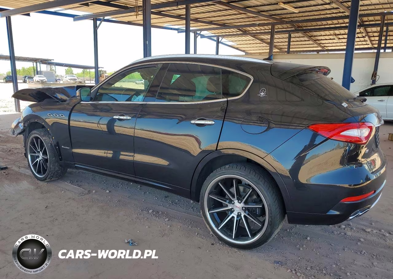 2018 Maserati Levante Luxury VIN:ZN661XUL1JX294360 - 2