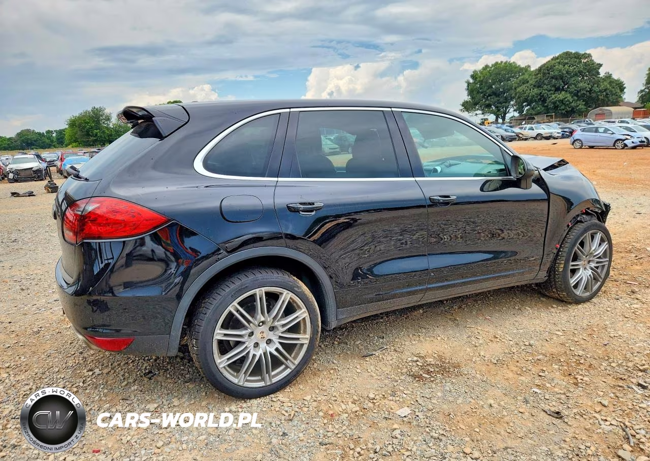 2012 Porsche Cayenne VIN:WP1AA2A2XCLA08590 - 3
