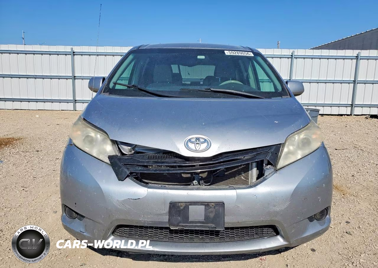 2011 Toyota Sienna Le VIN:5TDKK3DC3BS072593 - 5