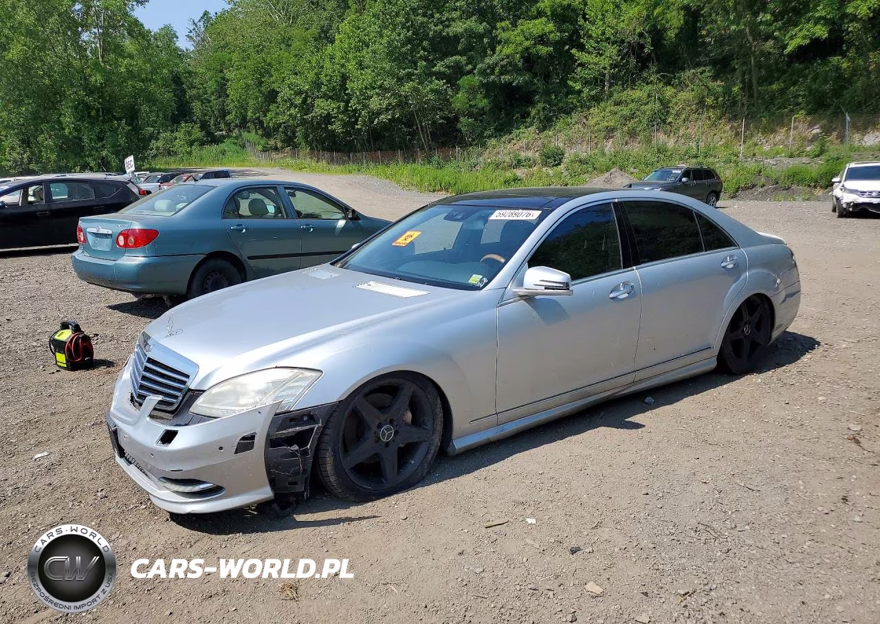 2011 Mercedes-Benz S 550 4Matic