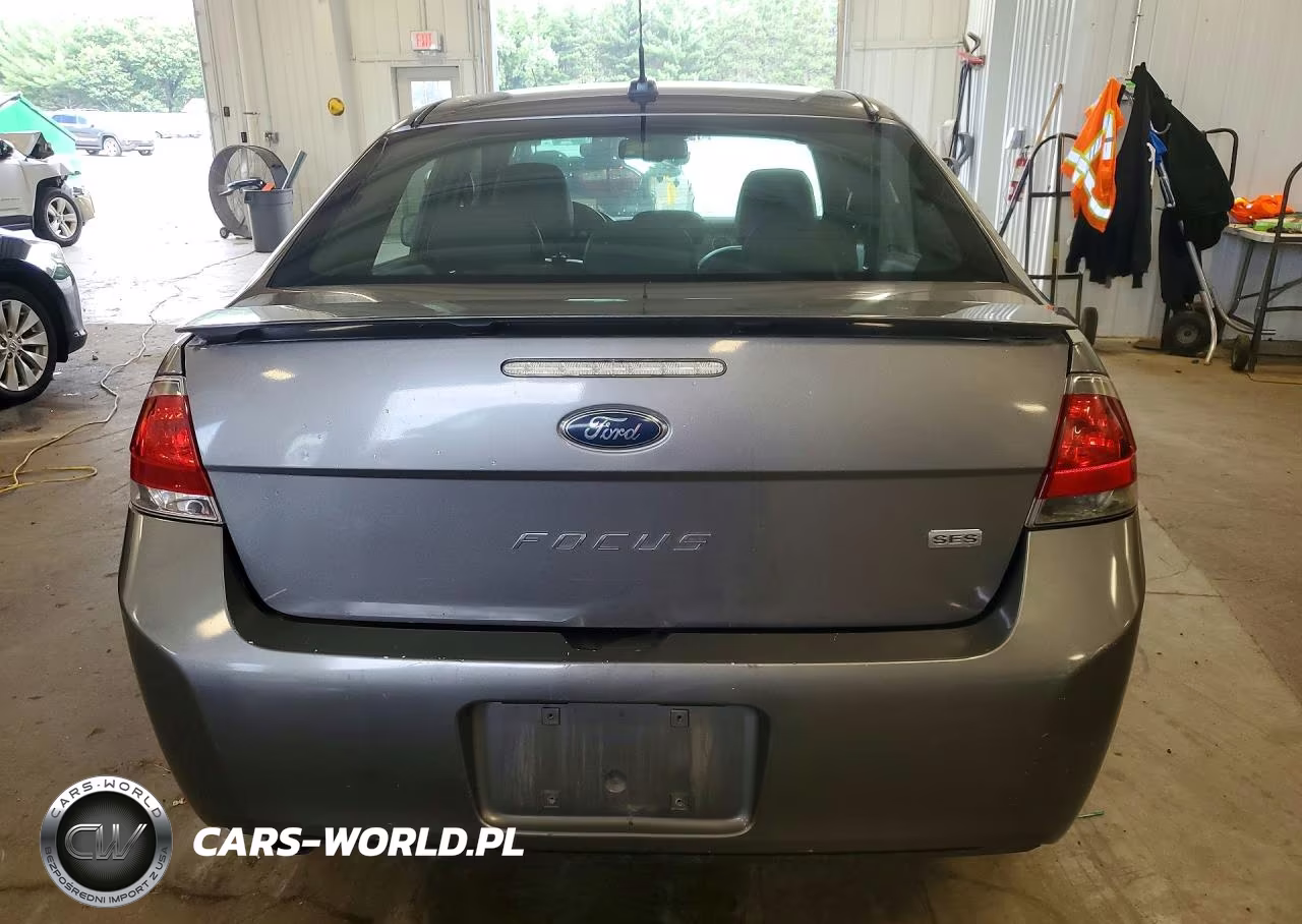 2010 Ford Focus Ses VIN:1FAHP3GN1AW204229 - 6
