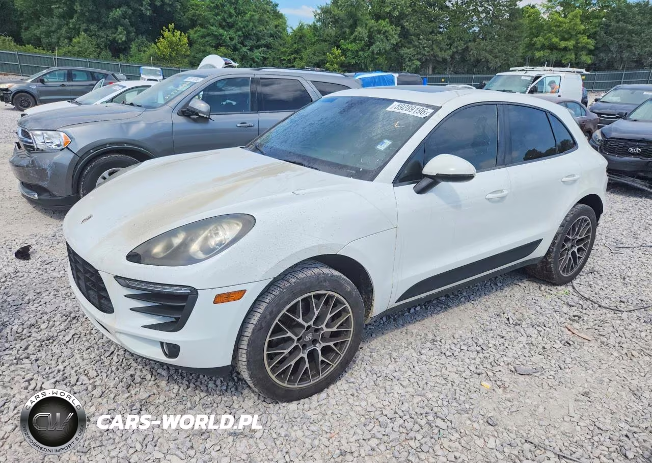 2015 Porsche Macan S