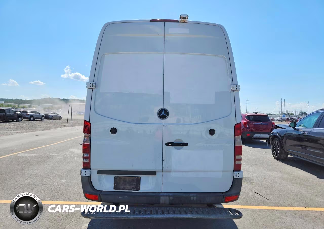 2016 Mercedes-Benz Sprinter 2500 VIN:WD3PE8DD6GP247255 - 6