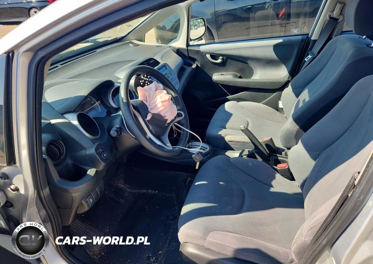 2012 Honda Fit VIN:JHMGE8H37CC037139 - 7