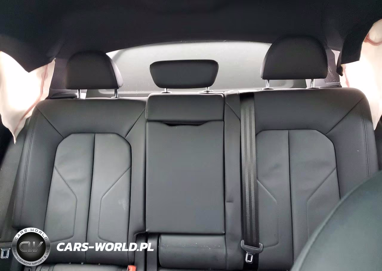 2021 Audi Q3 Premium Plus S Line 45 VIN:WA1EECF39M1022759 - 10