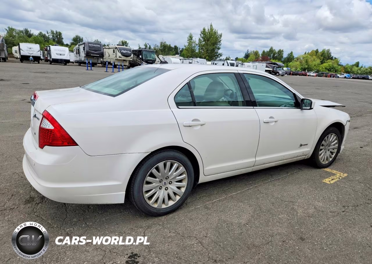 2010 Ford Fusion Hybrid VIN:3FADP0L38AR234803 - 3