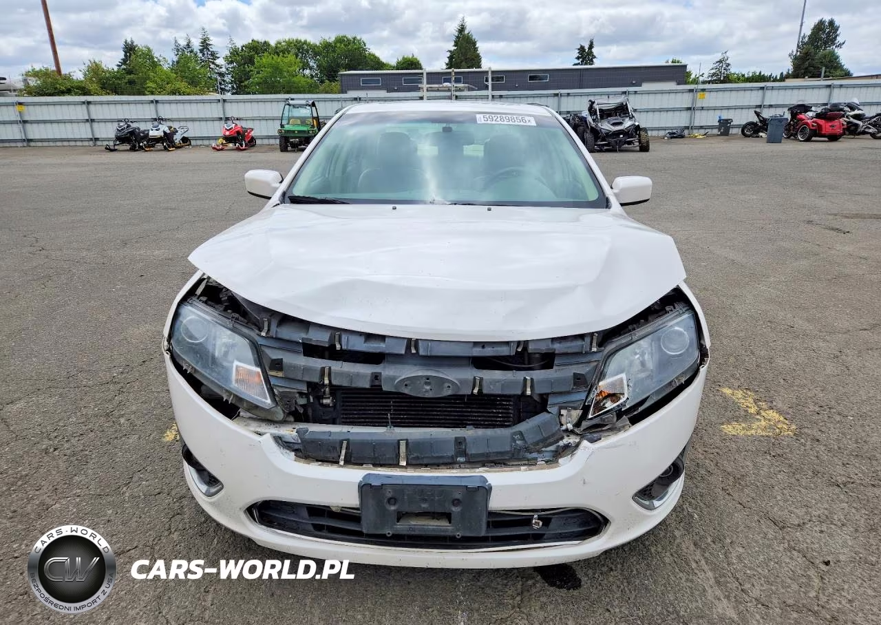 2010 Ford Fusion Hybrid VIN:3FADP0L38AR234803 - 5