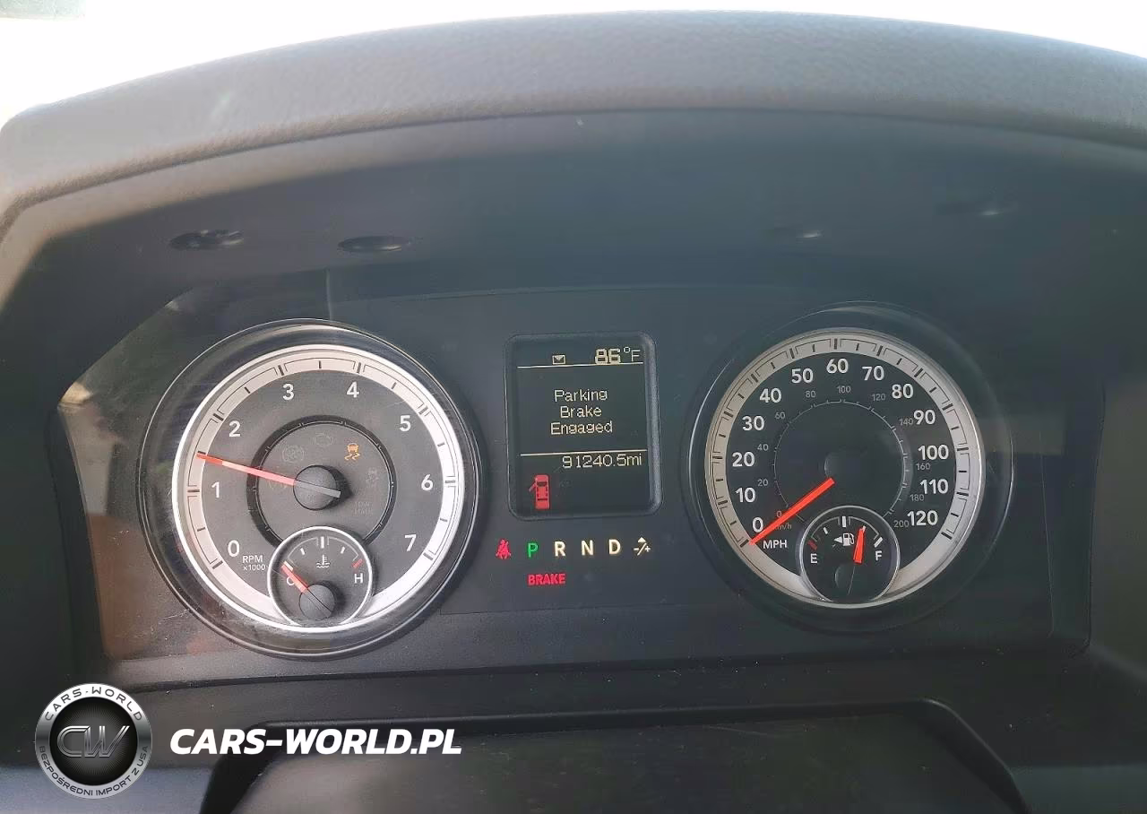 2015 Ram 1500 Tradesman VIN:1C6RR7KG8FS723521 - 9