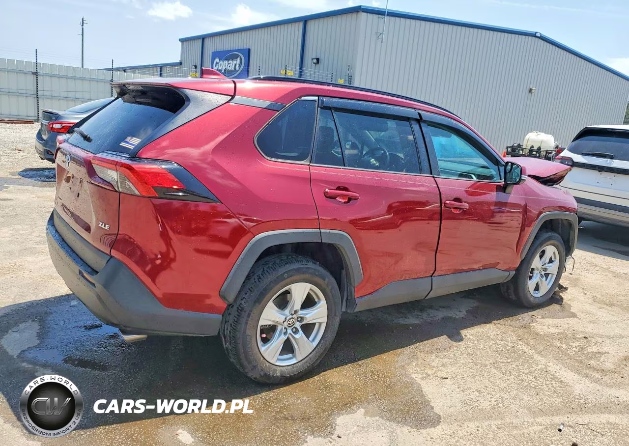 2021 Toyota Rav4 Xle VIN:2T3W1RFV8MW128504 - 3