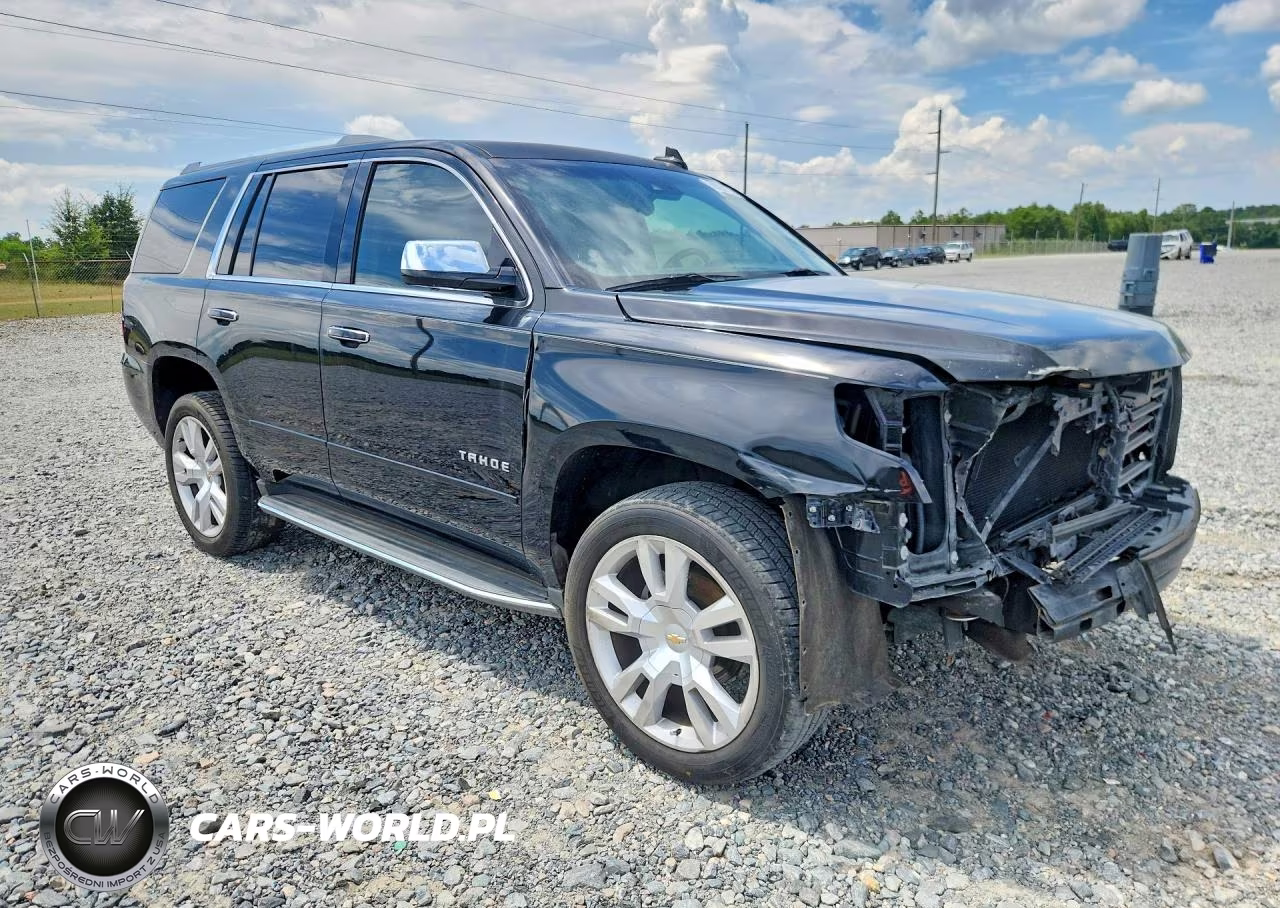 2017 Chevrolet Tahoe C1500 Premier VIN:1GNSCCKC8HR113492 - 4