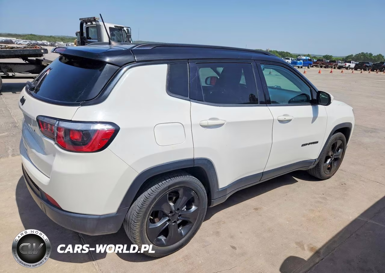 2020 Jeep Compass Altitude Fwd VIN:3C4NJCBB4LT162594 - 3