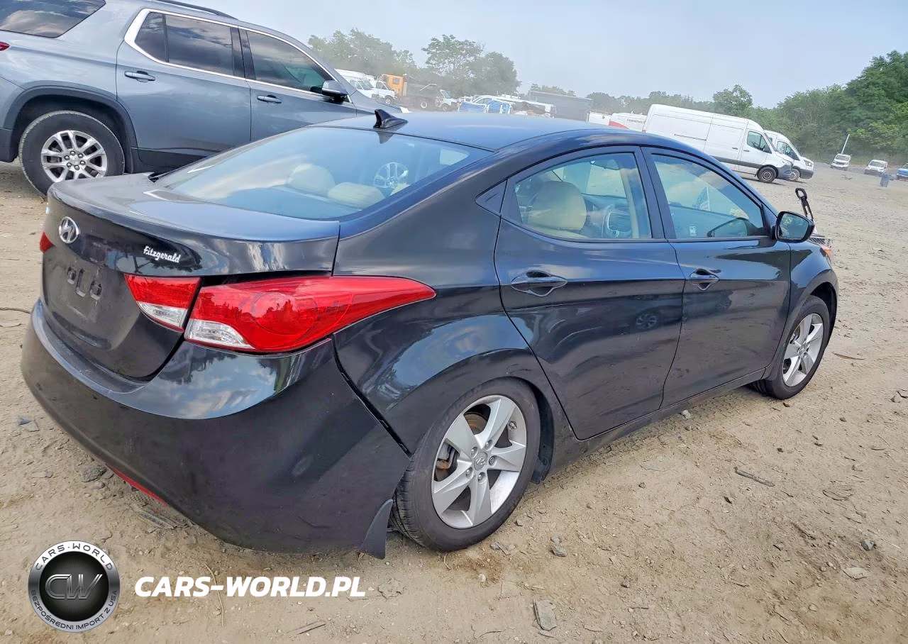 2012 Hyundai Elantra Gls VIN:KMHDH4AE8CU336922 - 3